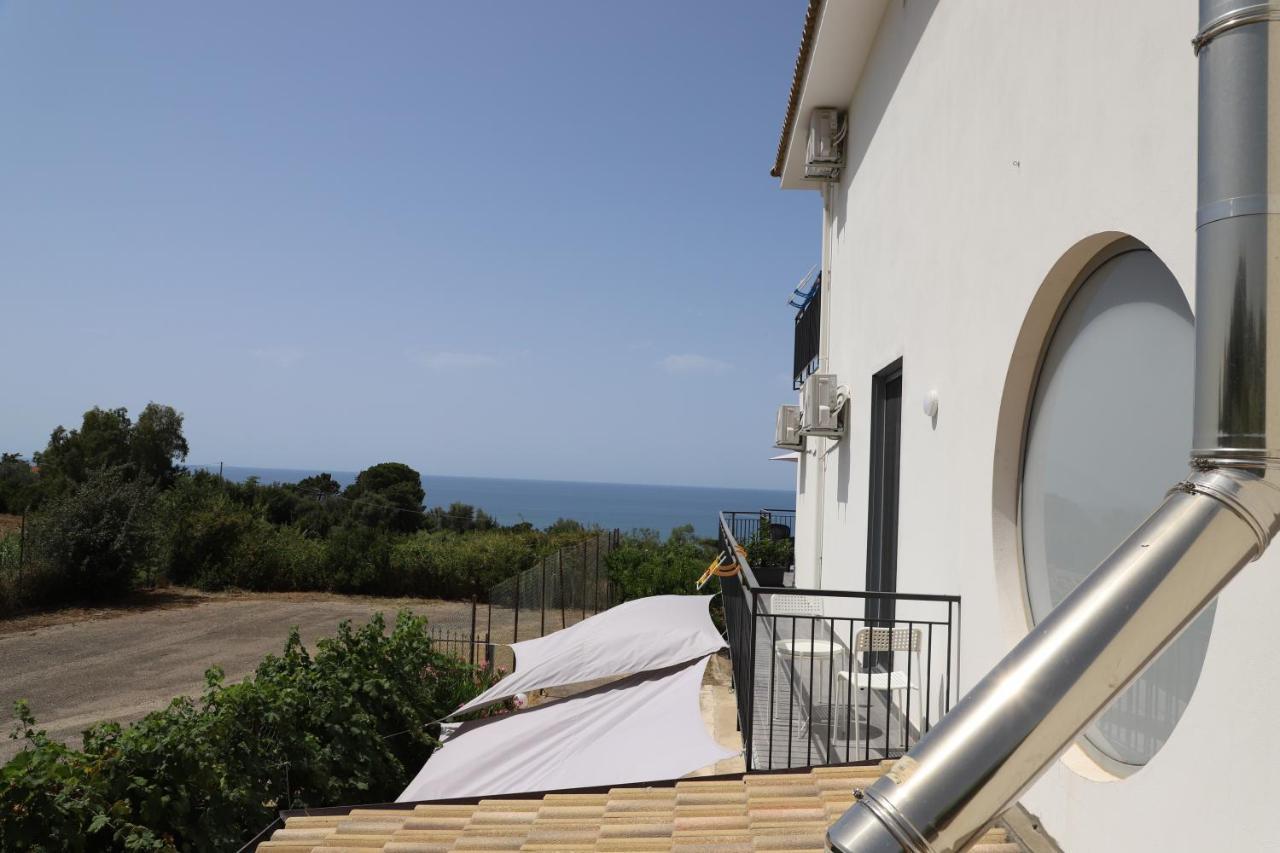 Bed and Breakfast Assabinirica Acquedolci Exterior foto